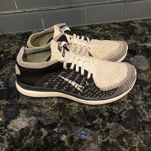 Nike Free Flyknit 4.0 size 8.5